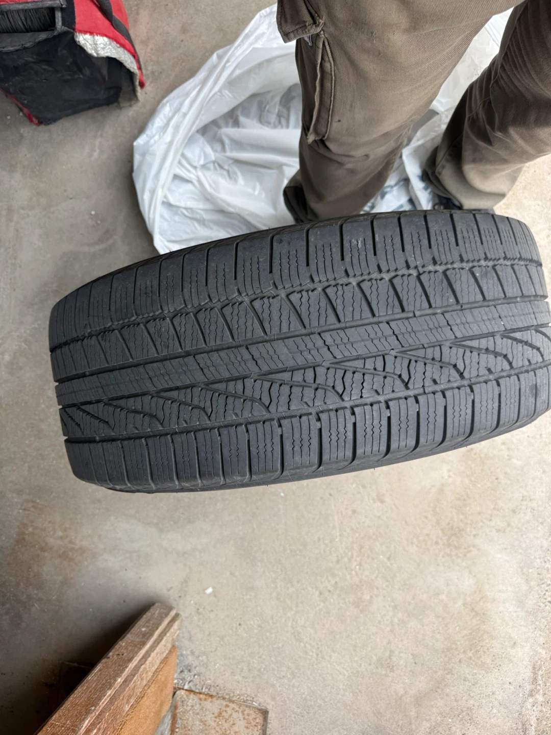 Goodyear Tire 235/55R17