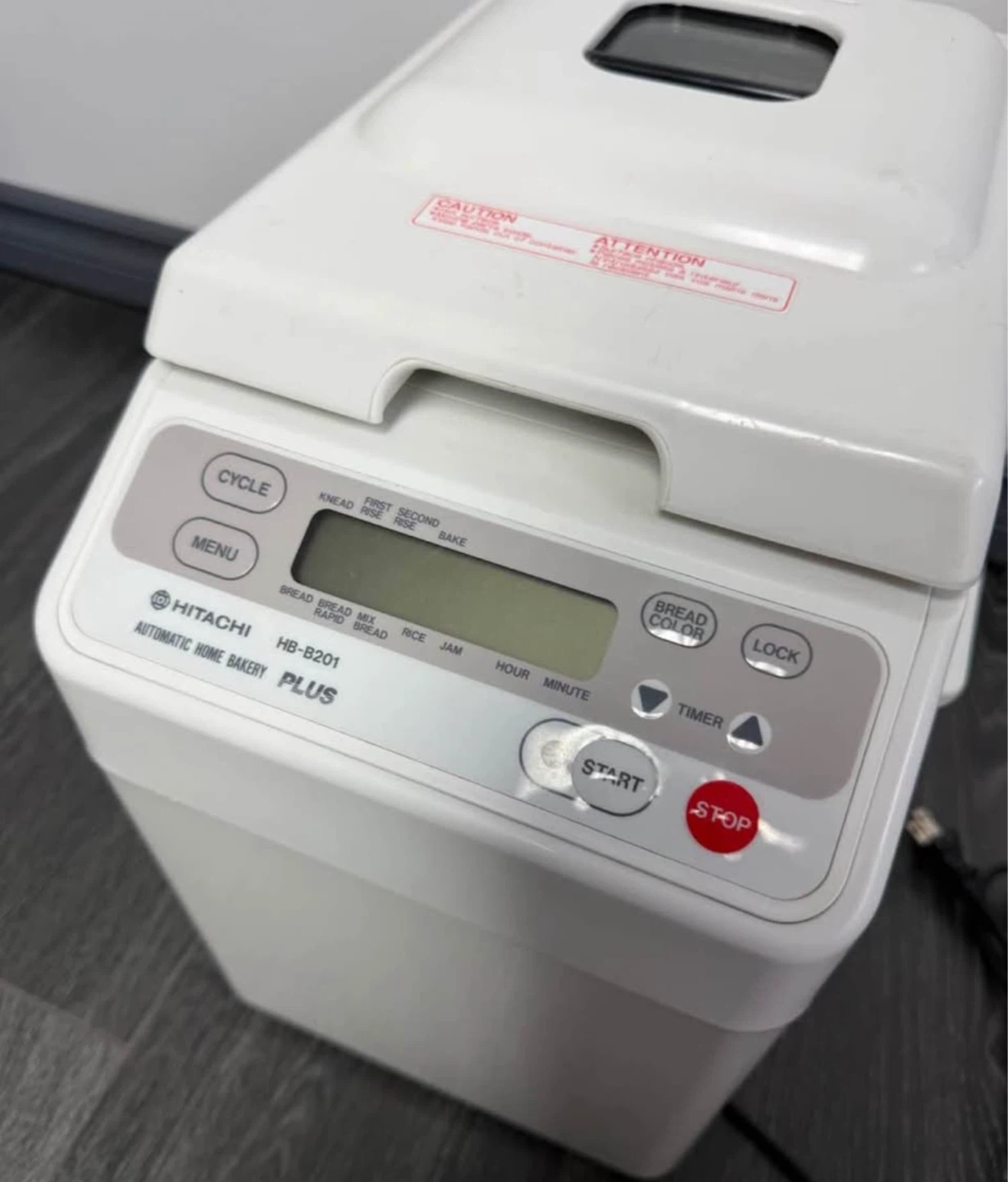 Hitachi Bread Machine – Automatic Home Bakery Plus (Works Great) - photo 5