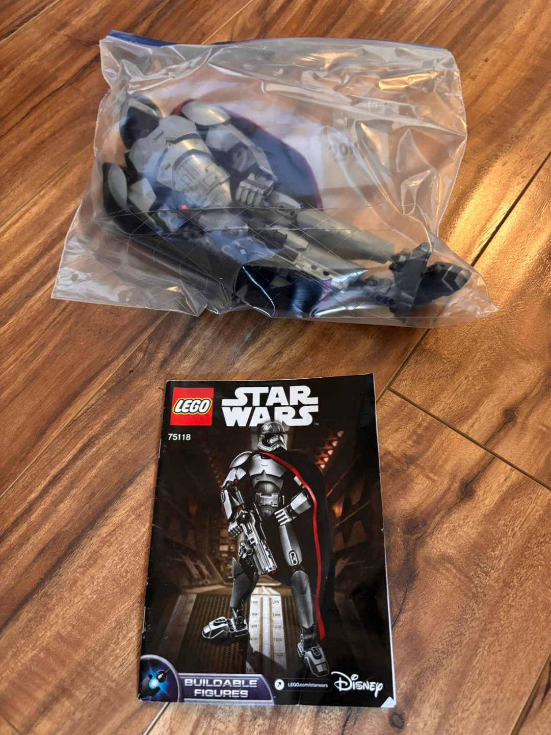 LEGO Star Wars 75118 - Captain Phasma