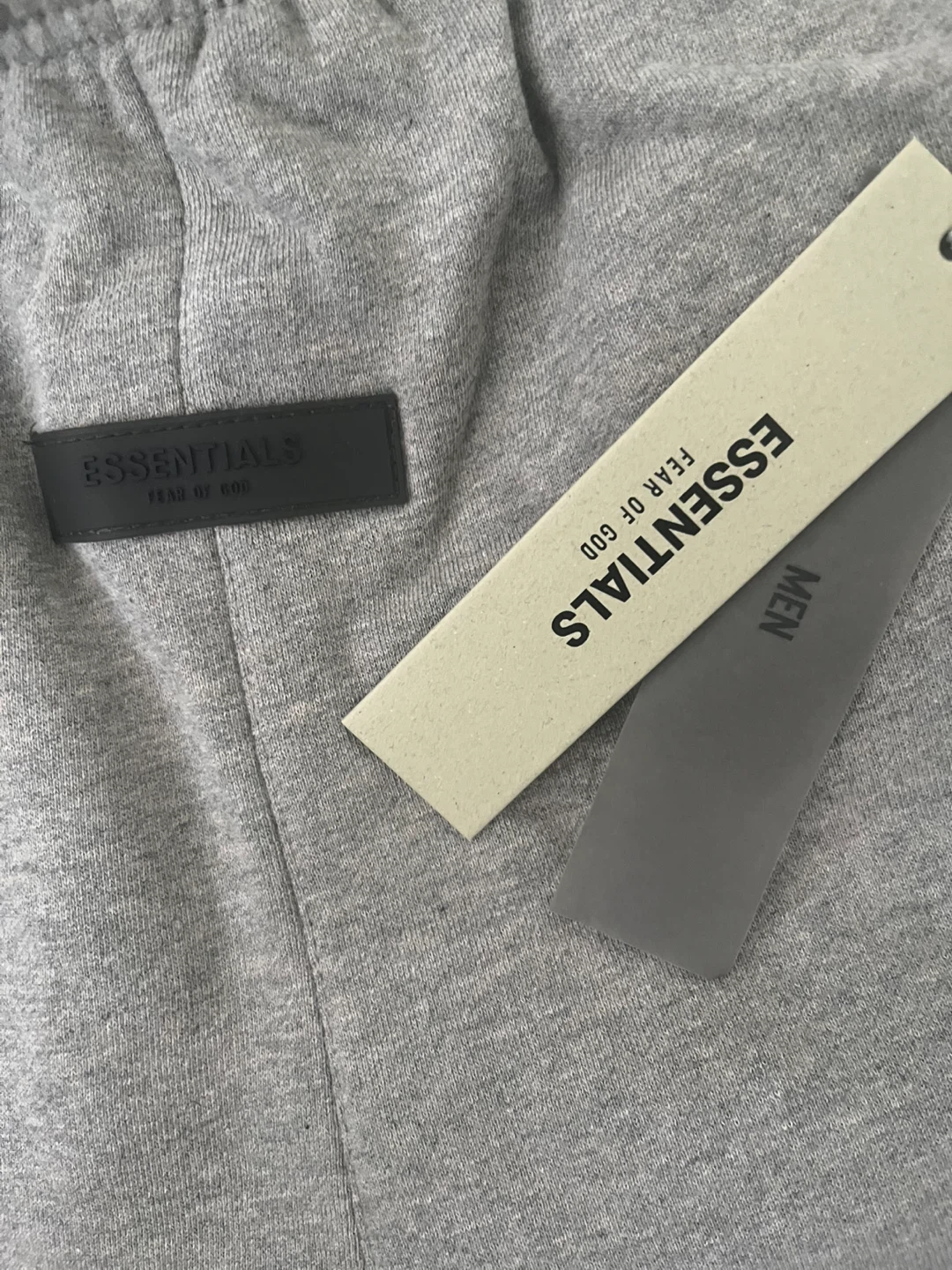 Essentials dark oatmeal - size medium - photo 2