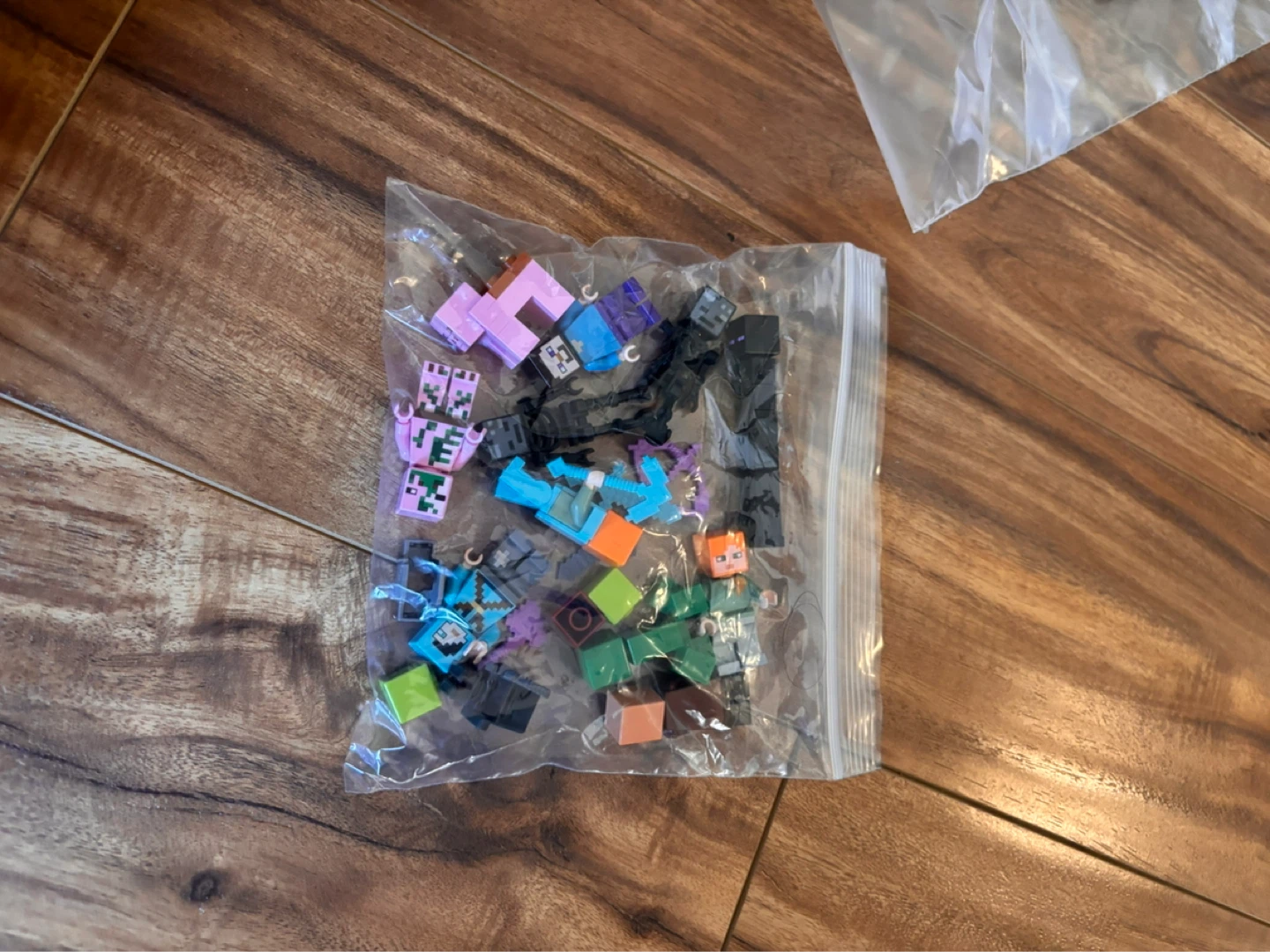Lego Minecraft Mini Figures & Accessories Bag