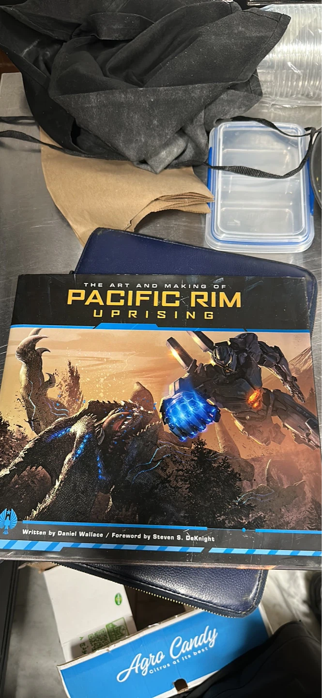 The Art and Making of Pacific Rim Uprising Book