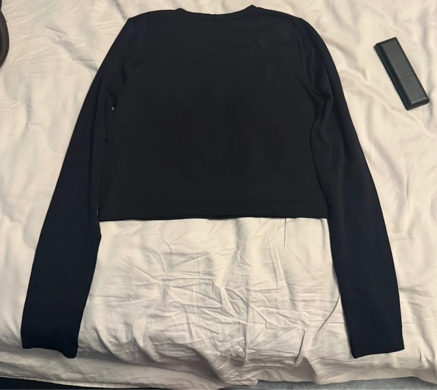 Black Long Sleeve Crop Top