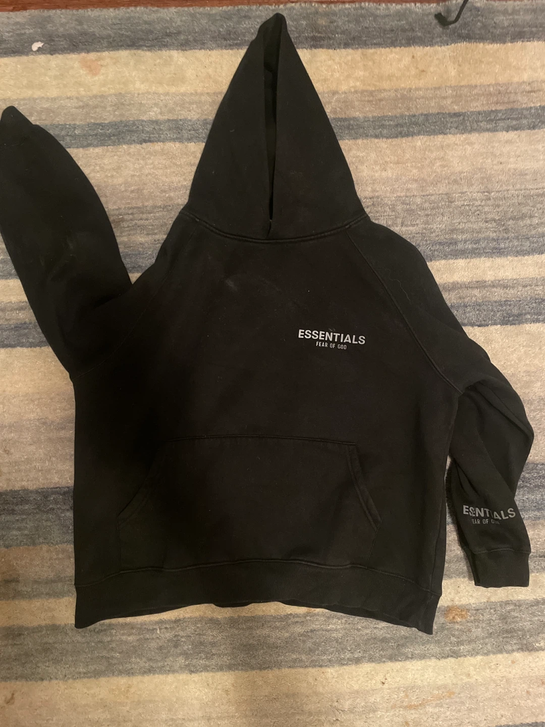 Fear of God Essentials Hoodie - Black
