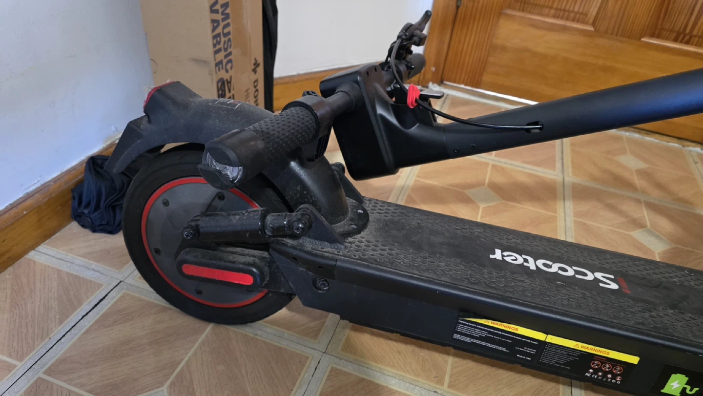 i10-MAX Electric Scooter