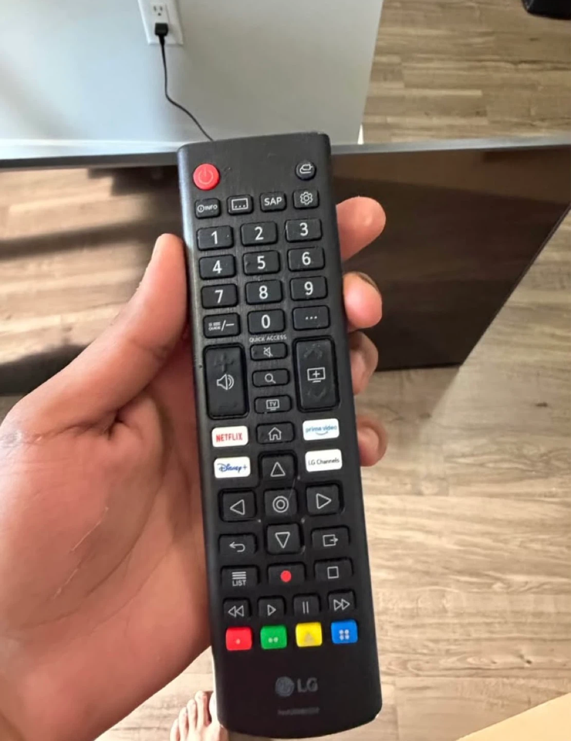 LG 50-inch UHD AI TV - photo 3