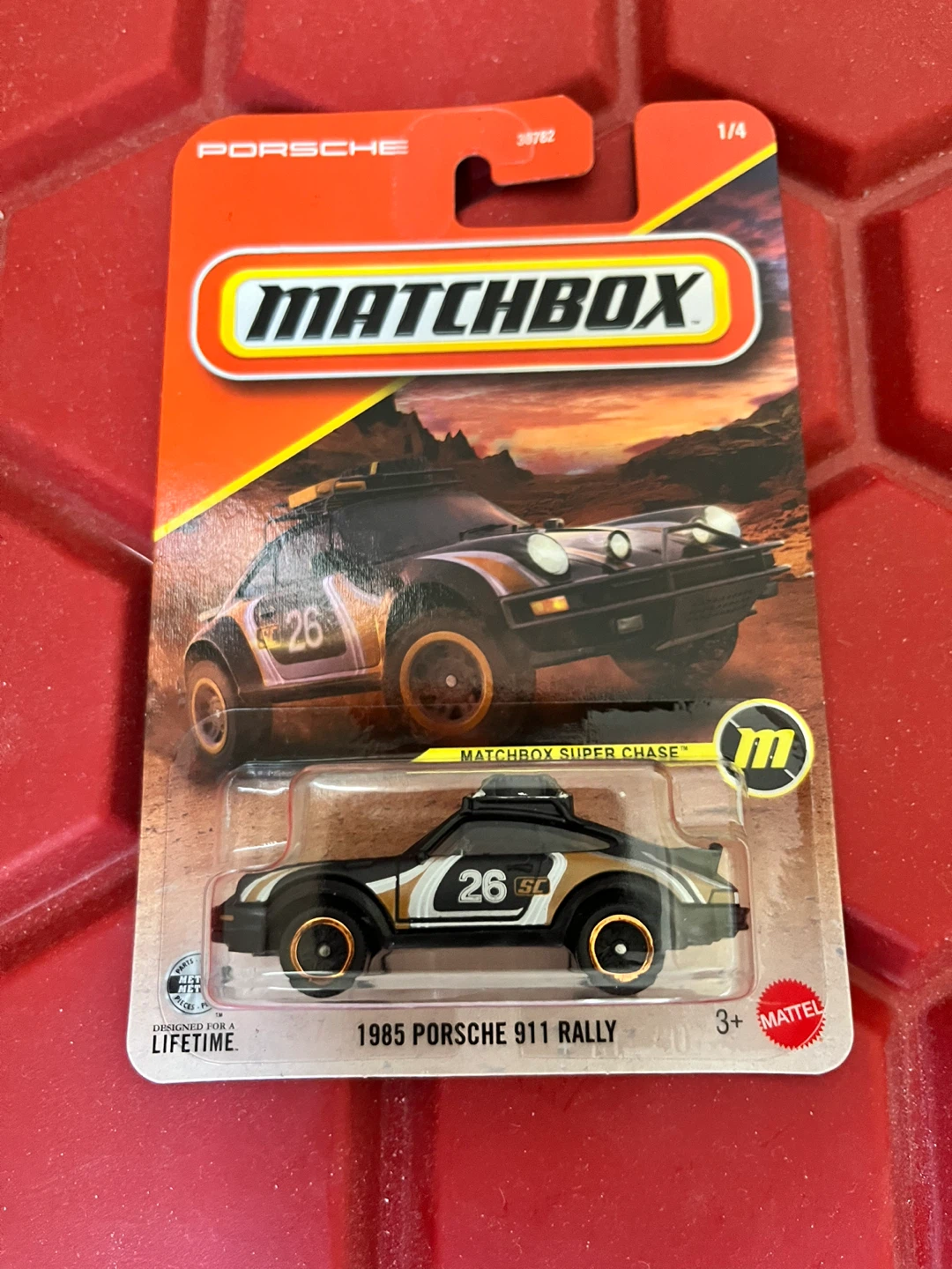 《Trade》Matchbox Super Chase Porsche 911 Rally to Macan S