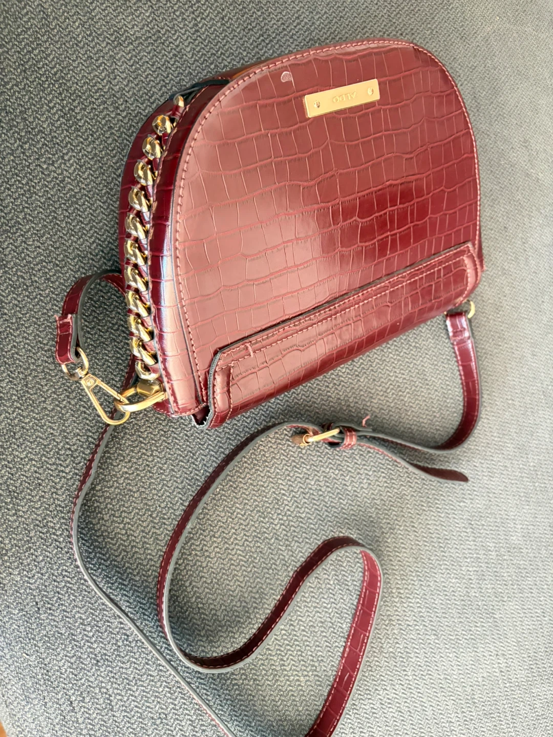ALDO Burgundy Croc Embossed Shoulder Bag - photo 2