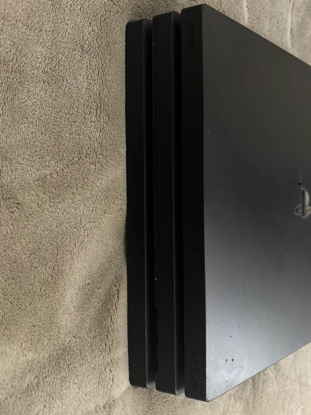 PlayStation 4 Pro Console - photo 2
