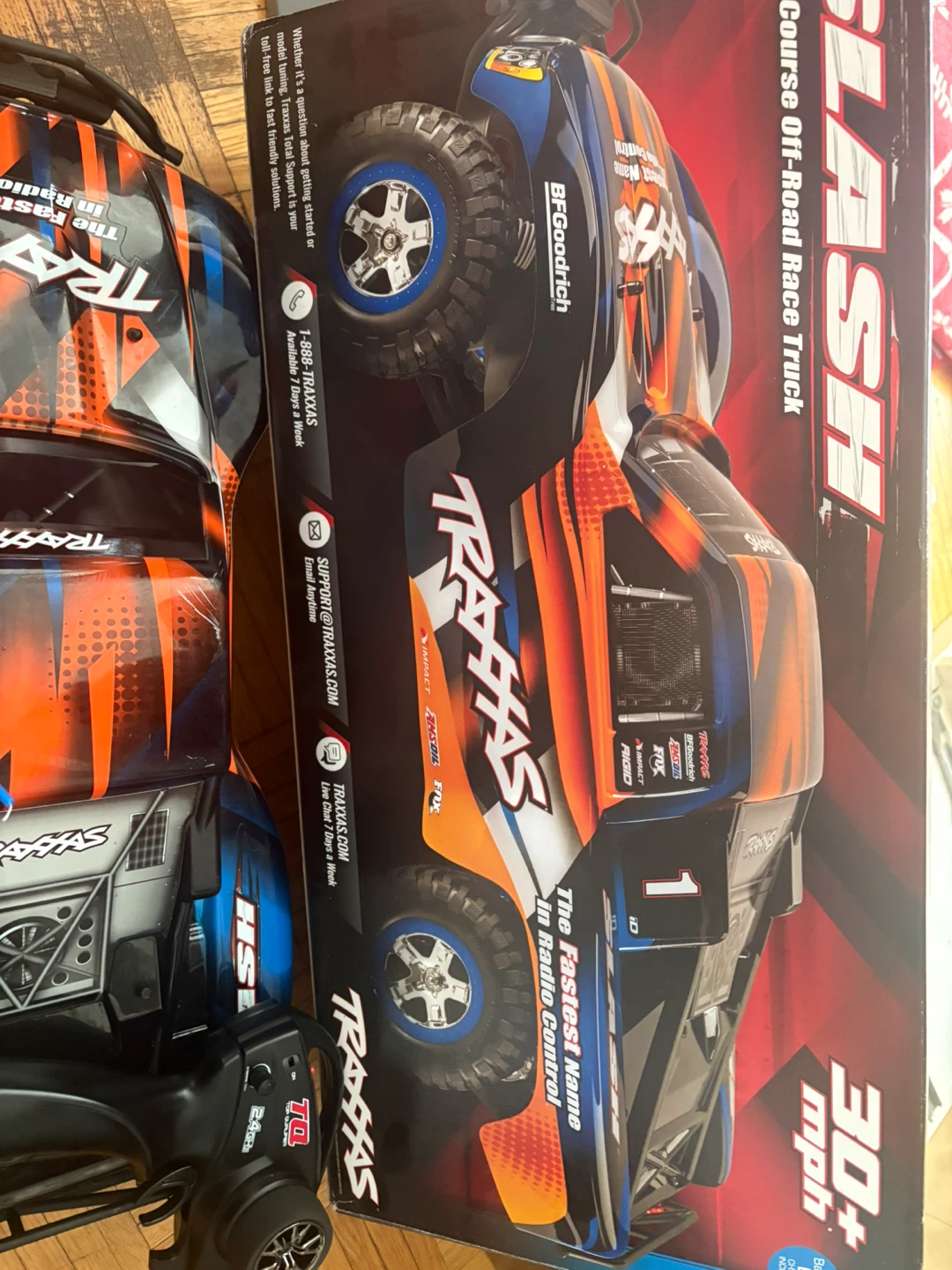 Traxxas Slash Short-Course Off-Road Race Truck with TQ Radio - photo 2
