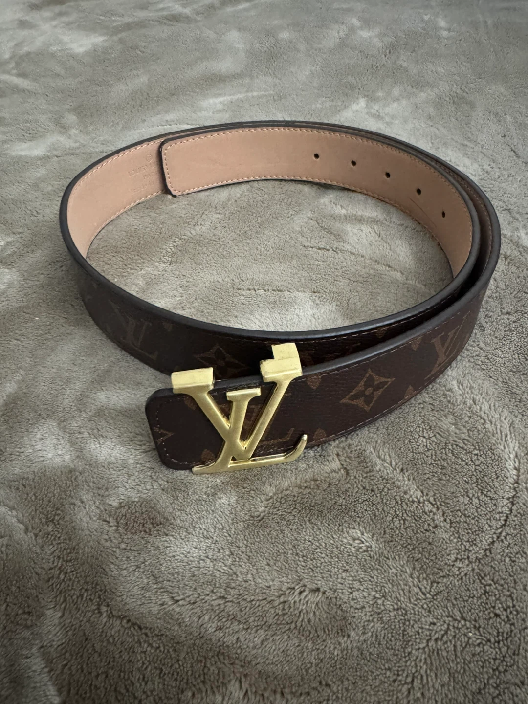 Louis Vuitton Belt Gold