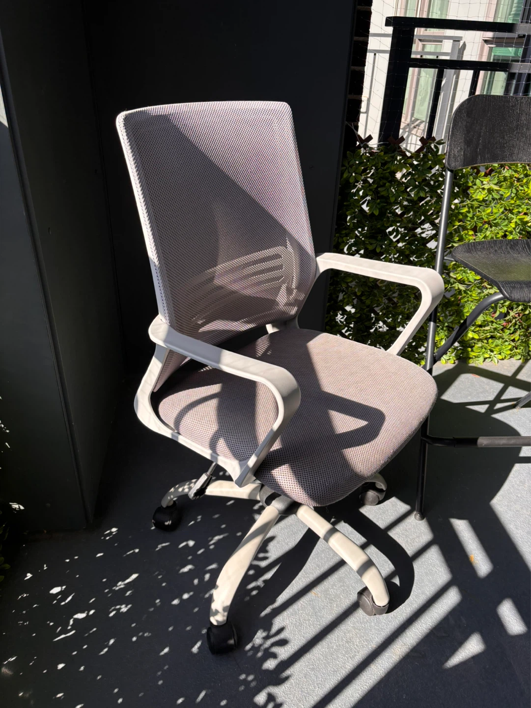 Office Chair - photo 2