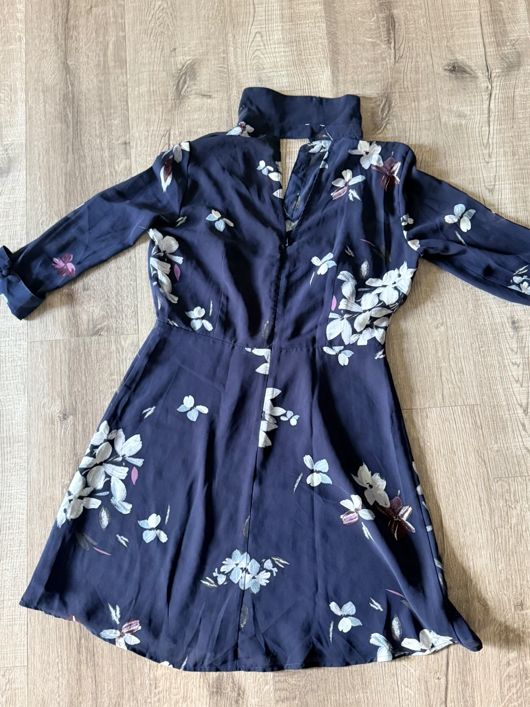 Dynamite Navy Floral Dress - photo 3