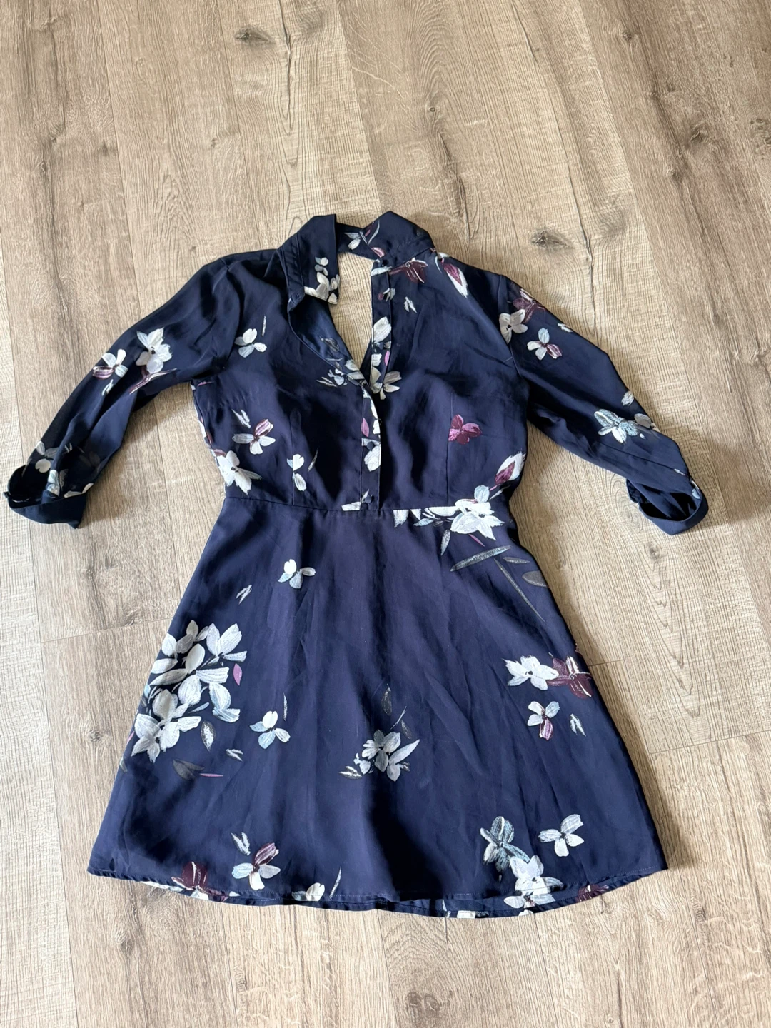 Dynamite Navy Floral Dress - photo 4