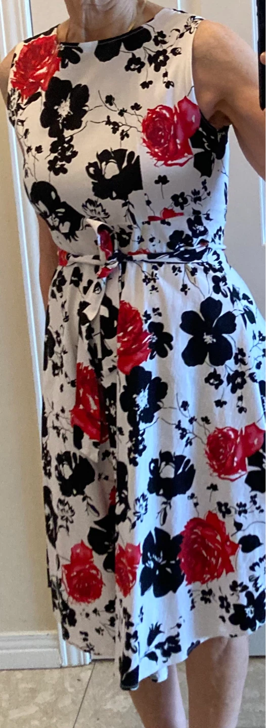 Women's Floral Sleeveless Dress with Belt - photo 3