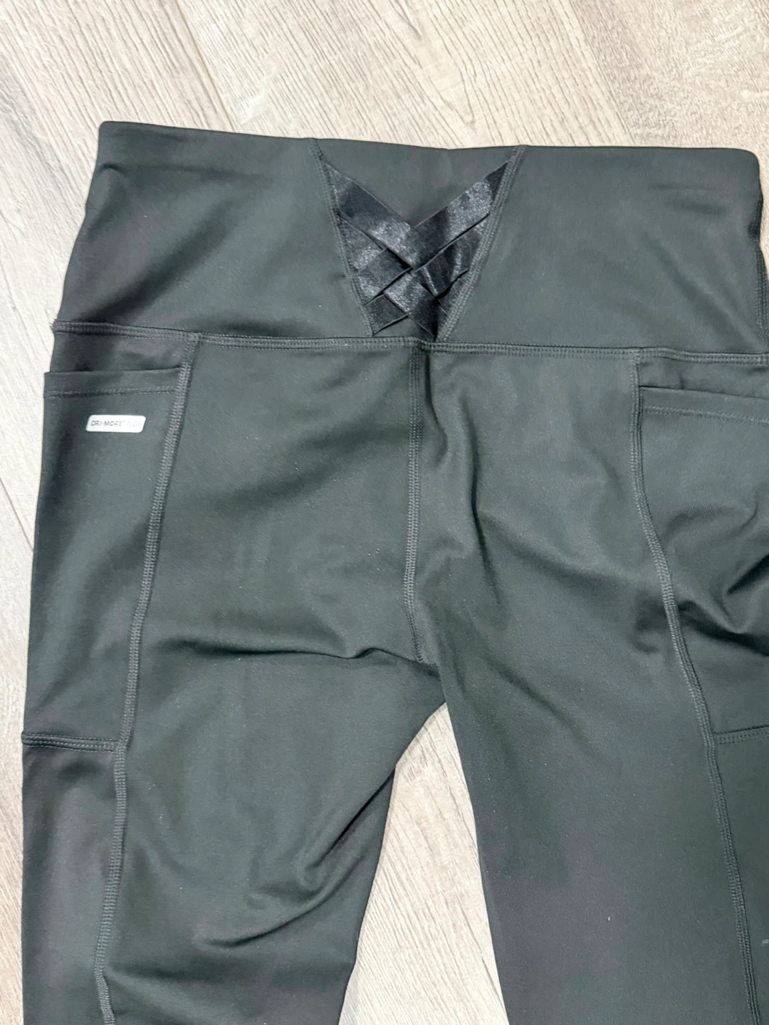 Athletic Works Black Capri Leggings with Pockets - photo 5
