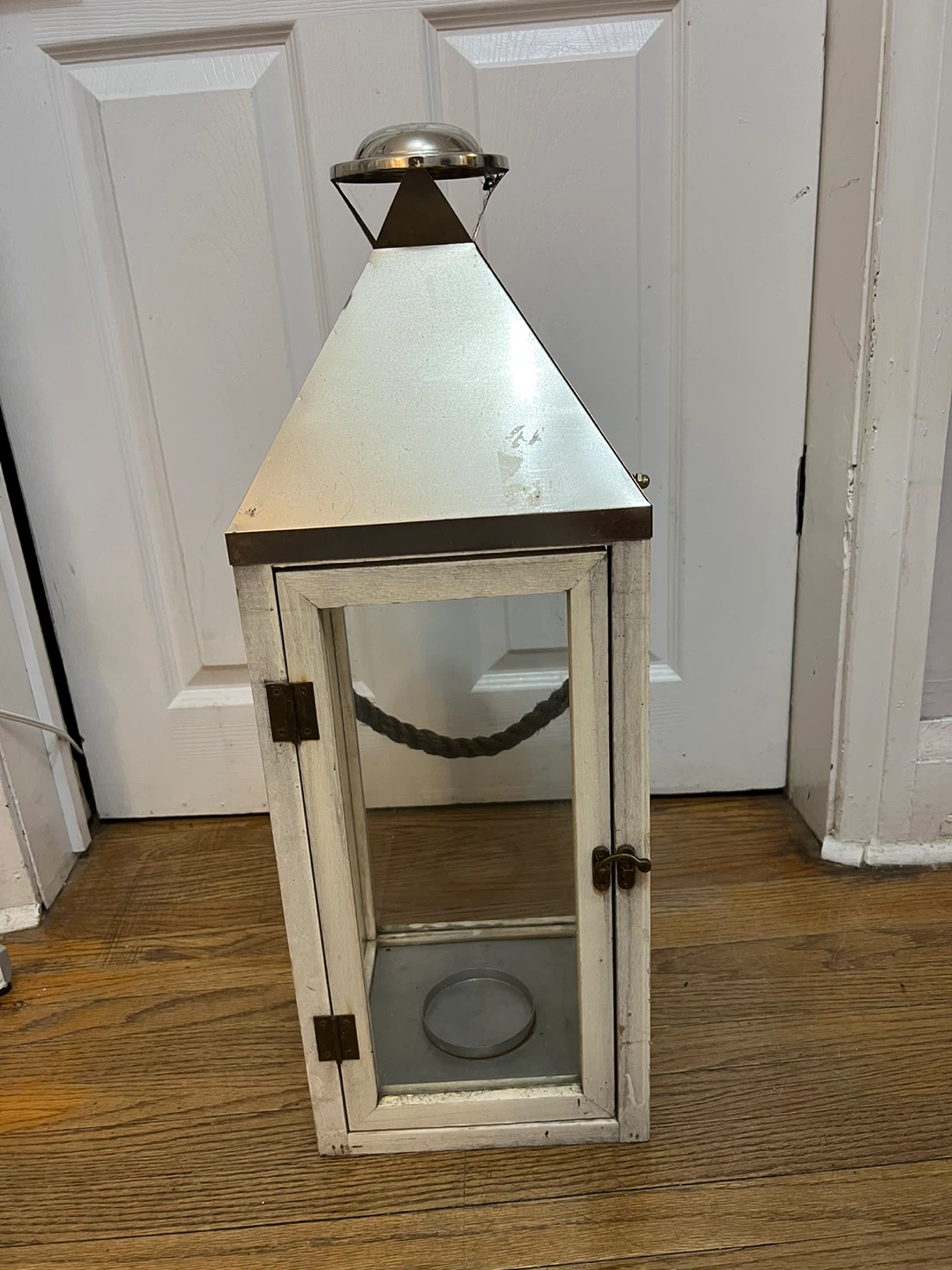 Decorative Lantern with Rope Handle