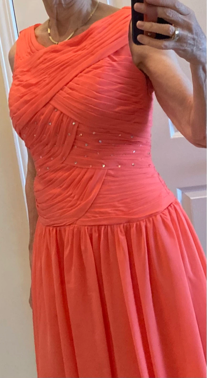 Elegant Coral Ruched Chiffon Dress with Sparkle Accents - photo 5