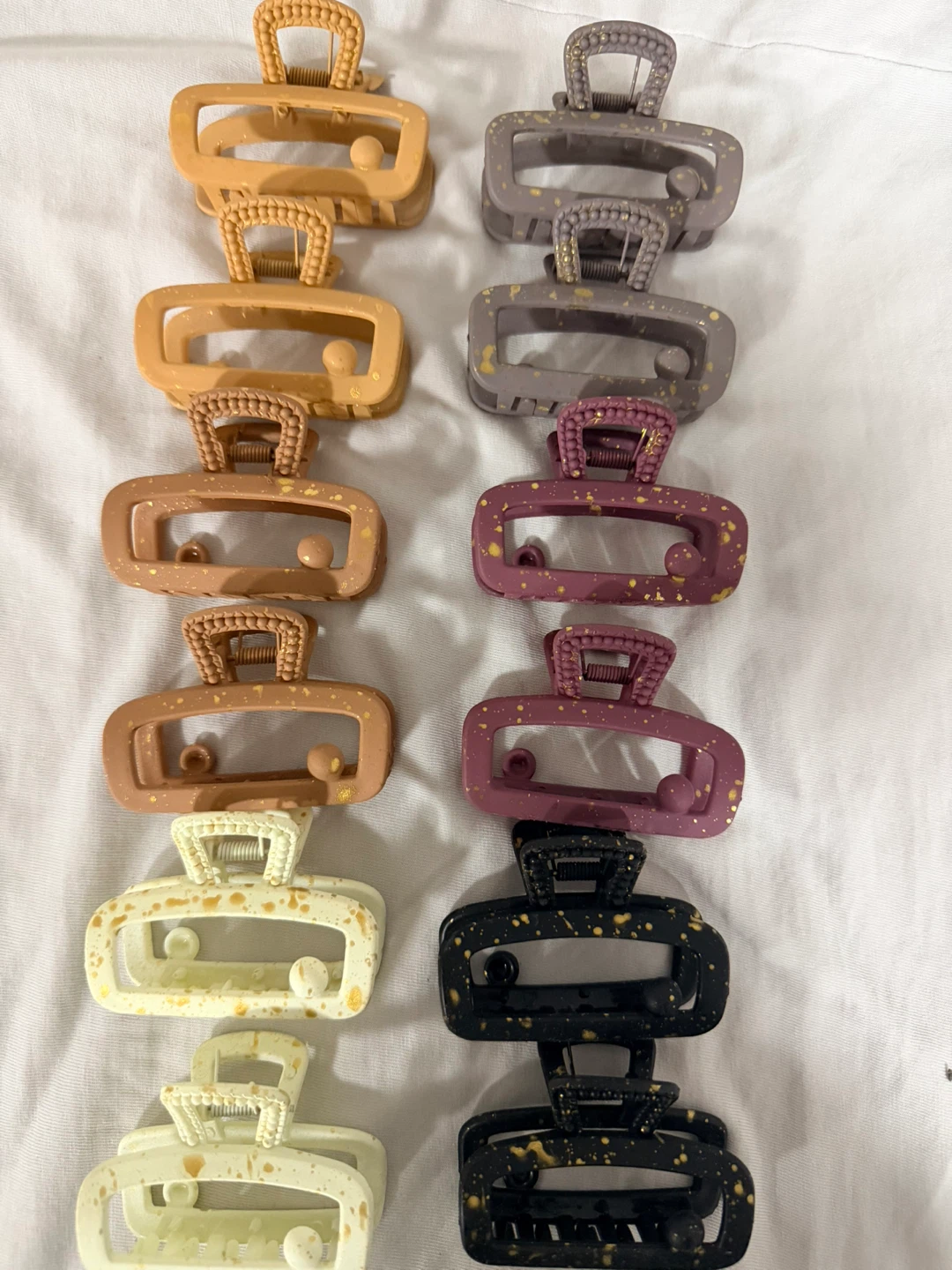 Set of 12 Matte Hair Claw Clips with Gold Flecks