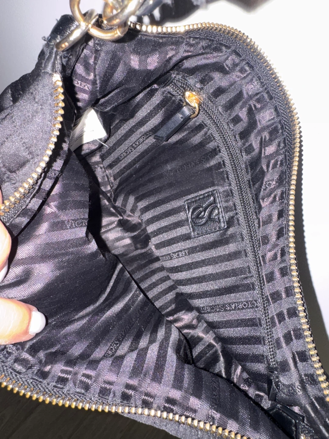 Victoria's Secret Quilted Black Crossbody Bag - photo 4
