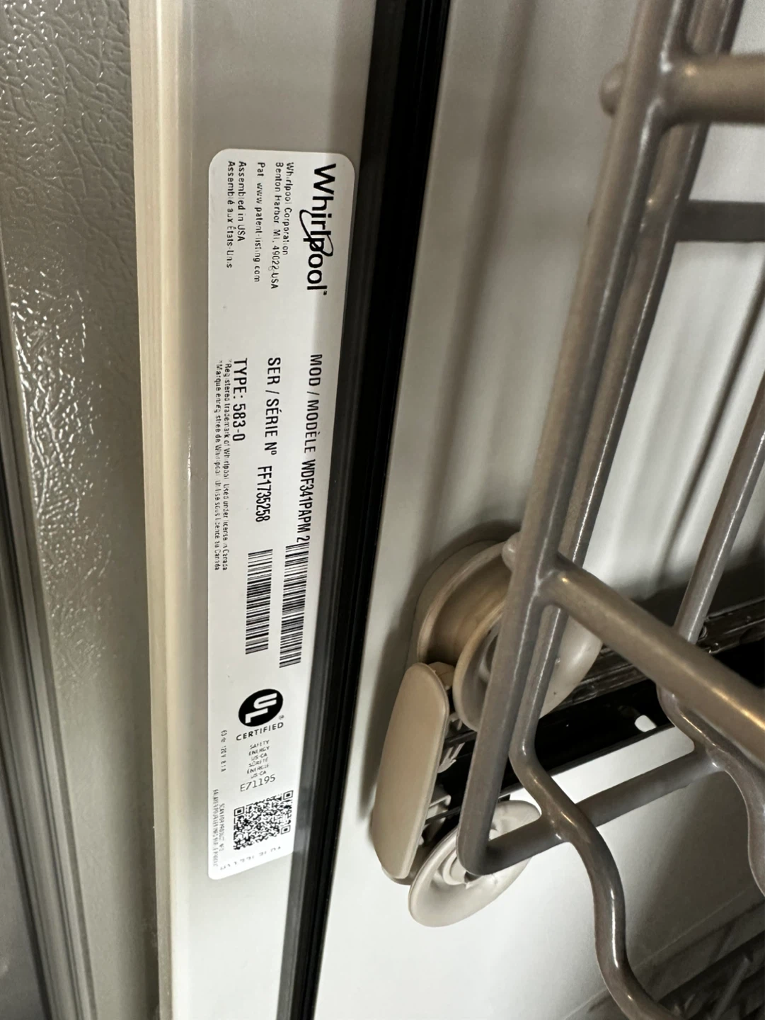 Whirlpool Dishwasher - photo 3