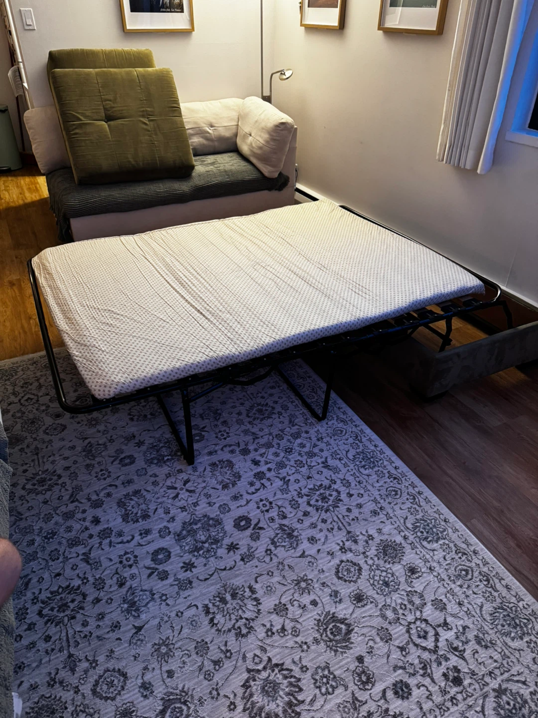 Green ottoman/sofa bed - photo 2