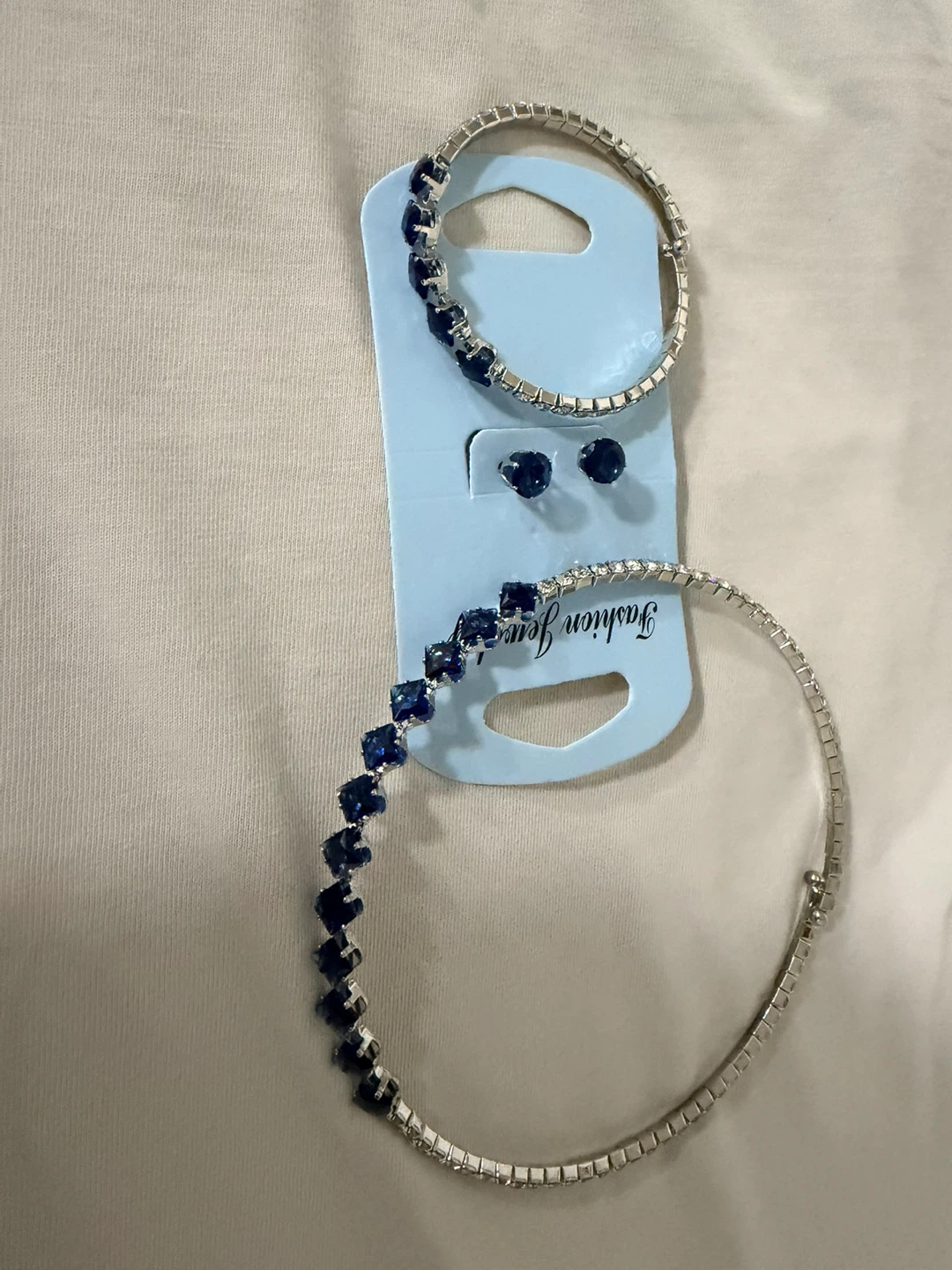 Fashion Jewelry Set: Necklace and Earrings - photo 4