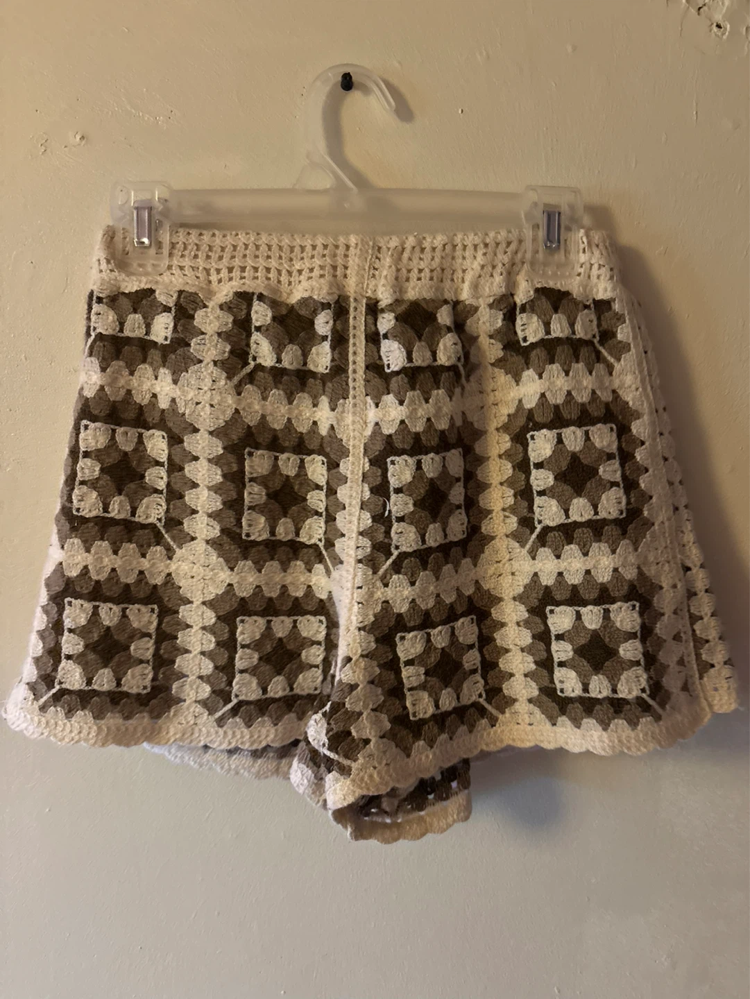 Crocheted Granny Square Crop Top & Shorts Set - photo 3