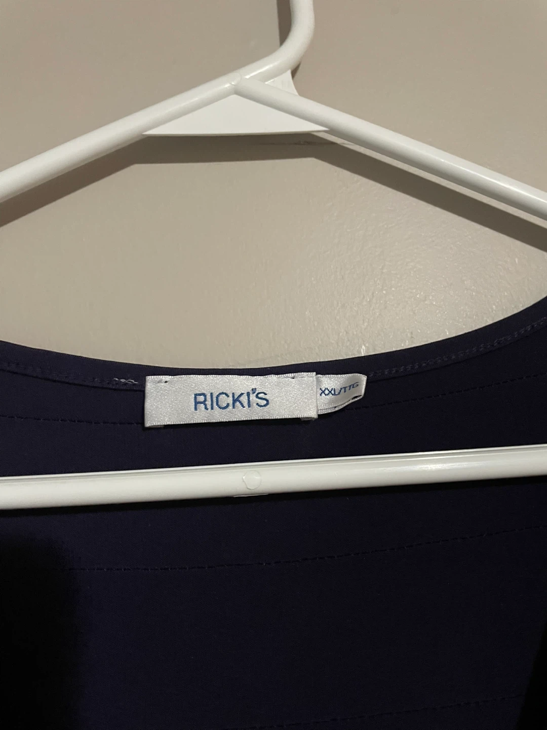 RICKI'S Textured V-Neck Top - photo 2