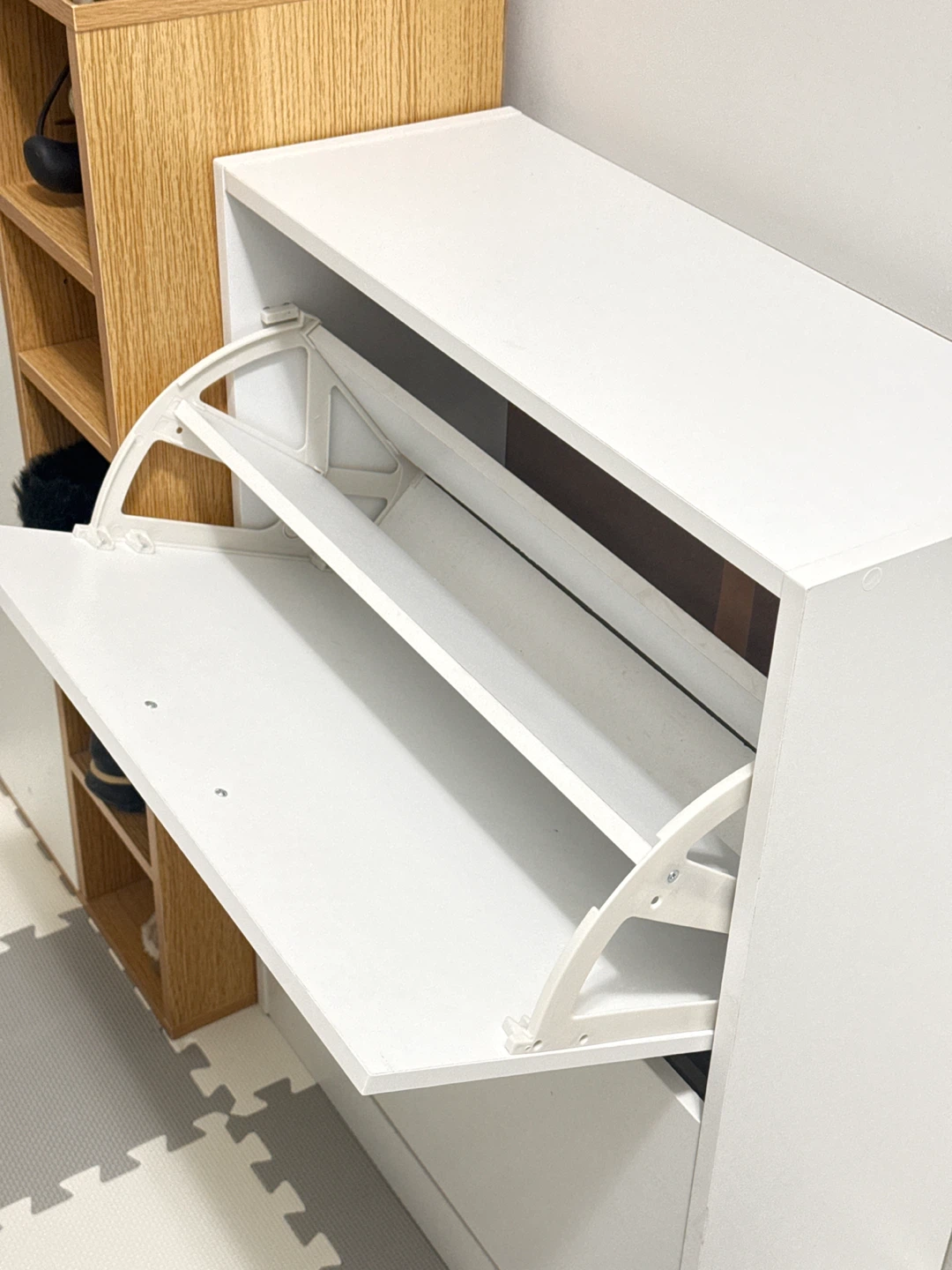 White 2-Drawer Shoe Cabinet - photo 2