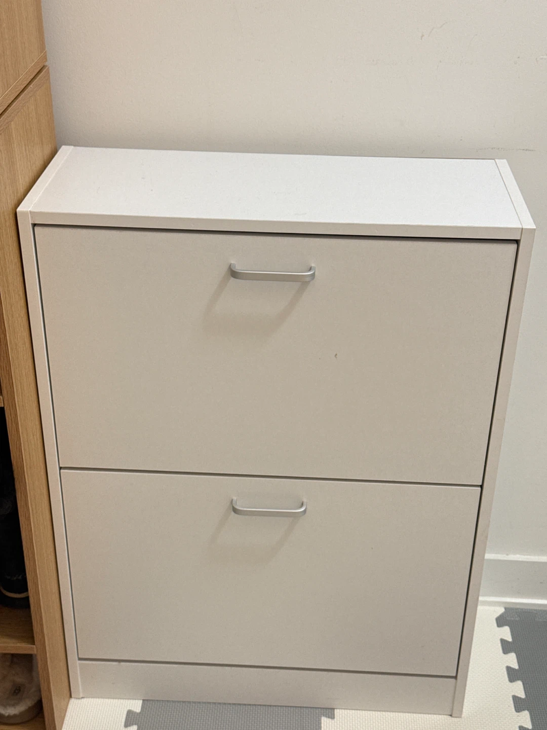 White 2-Drawer Shoe Cabinet