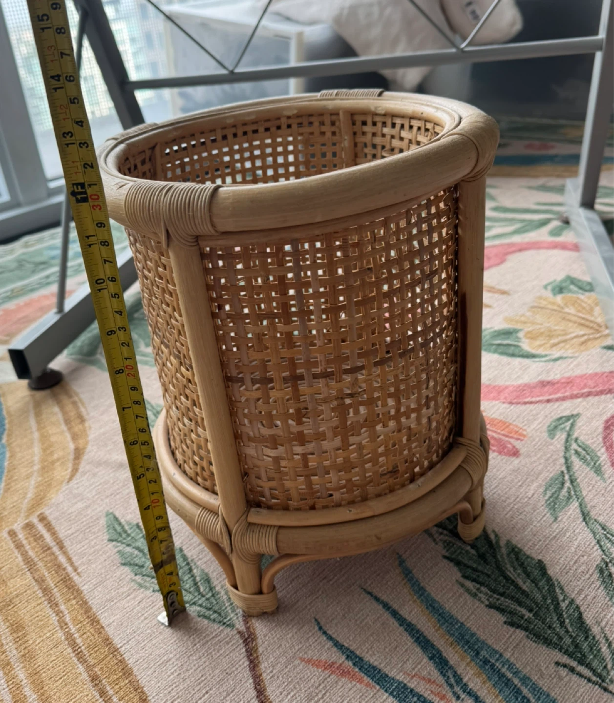 Rattan plant pot holder