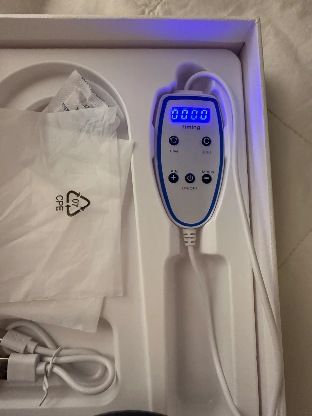 Hottoerak LED Face Mask & Controller - photo 5