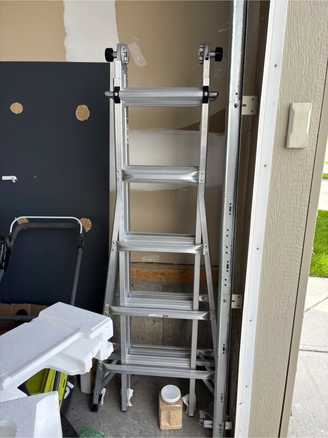 Mastercraft Portable Multi-Position Ladder