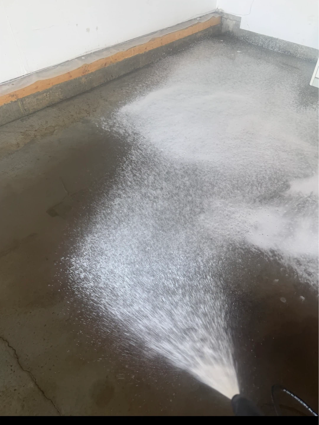 Pressure Washing Services in Edmonton & Area - photo 3