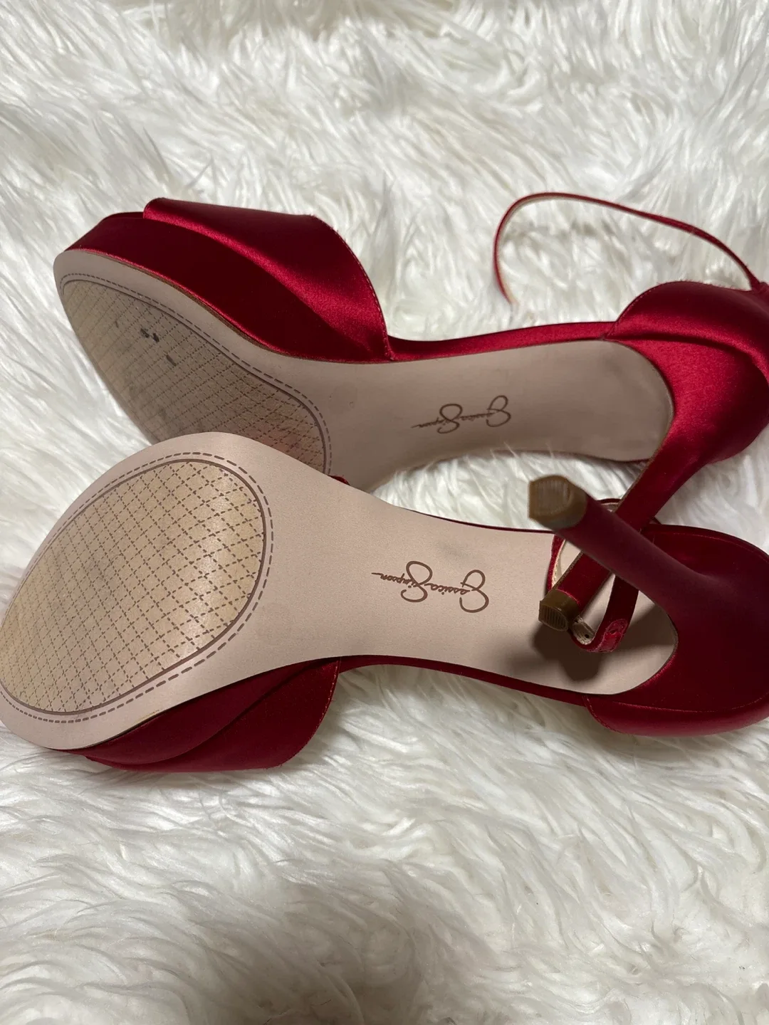 Jessica Simpson Red Satin Heels - photo 4