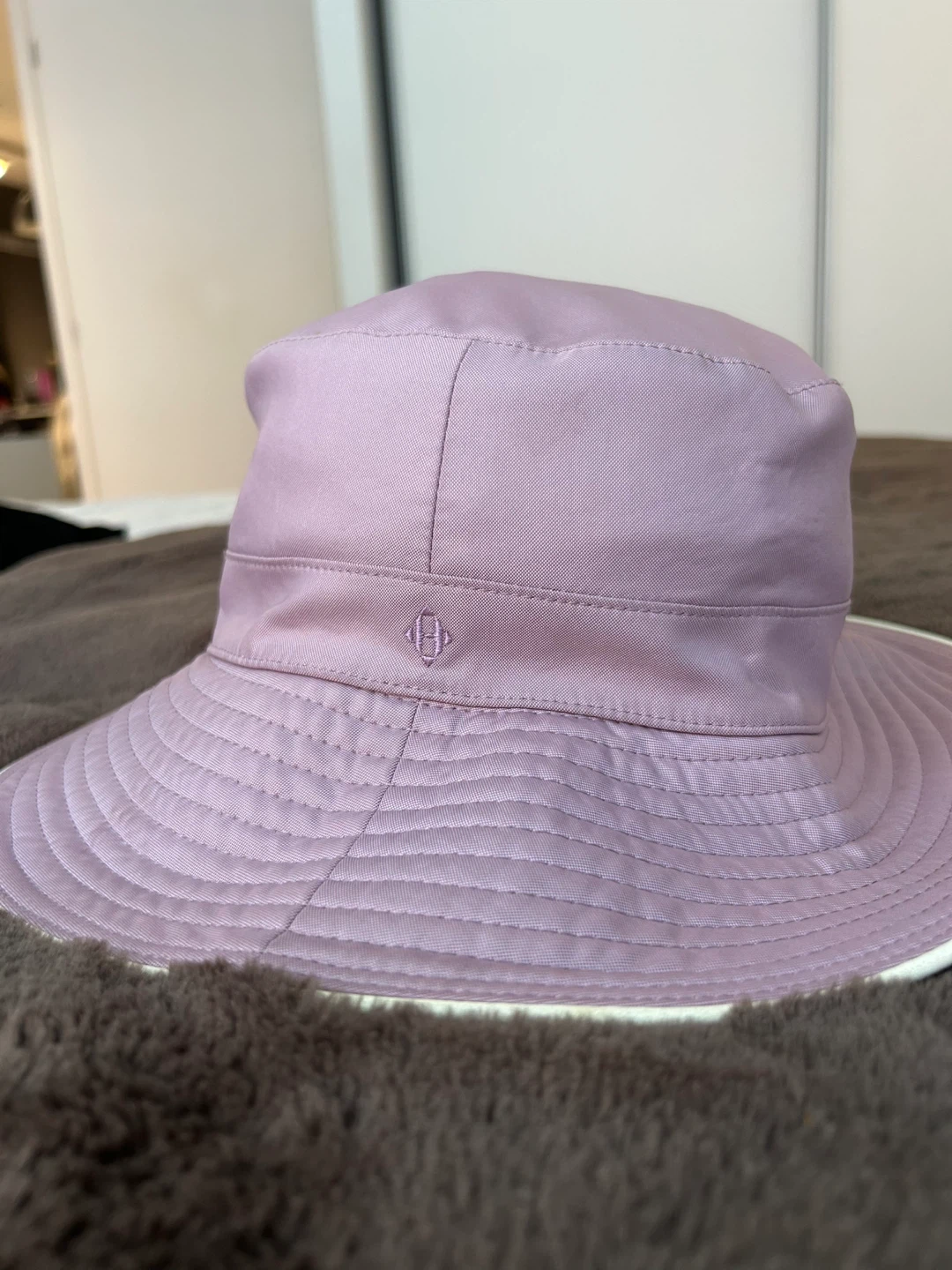 Hermès Paris Dusty Lilac Bucket Hat Size 56 Made in France - photo 2
