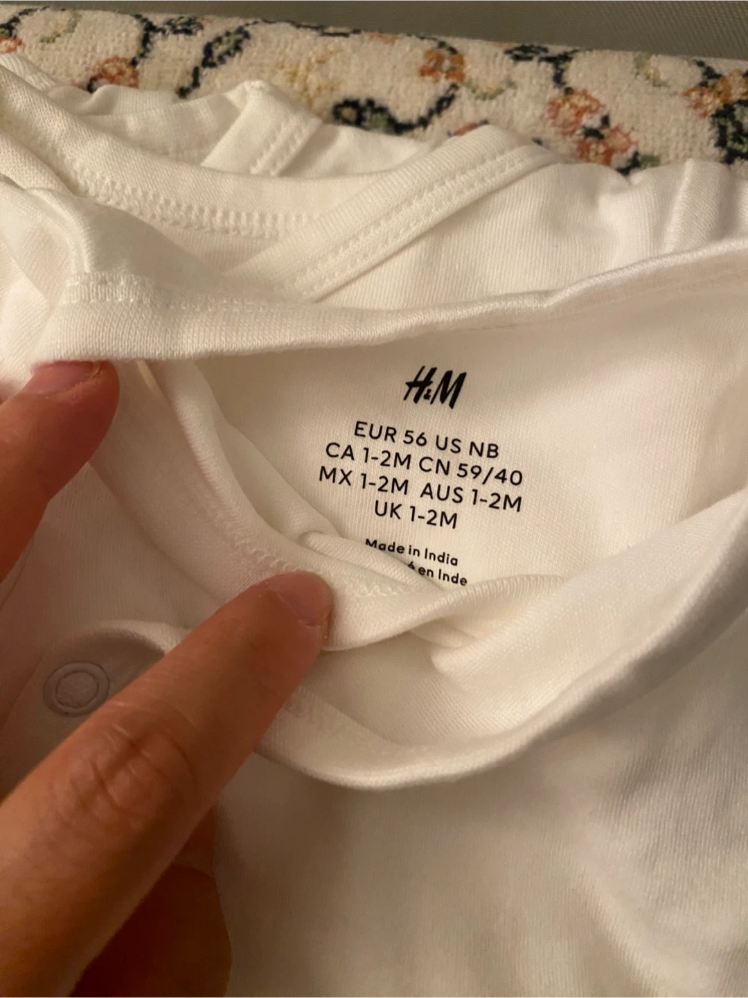 H&M Baby Bodysuits - White - 1-2 Months (Pack of 5) - photo 2