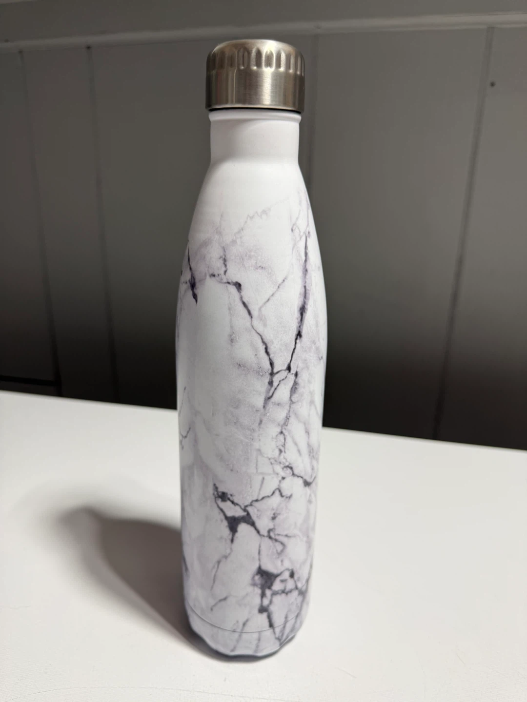 Insulated Stainless Steel Water Bottle 750ml – New Marble Design