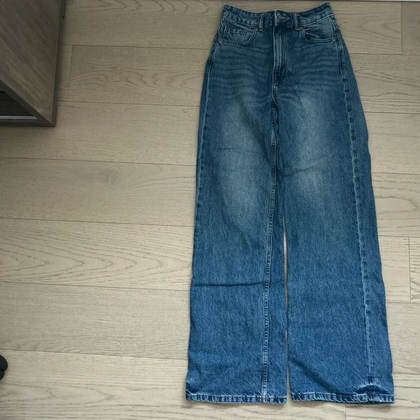 H&M Straight Leg Flared Jeans