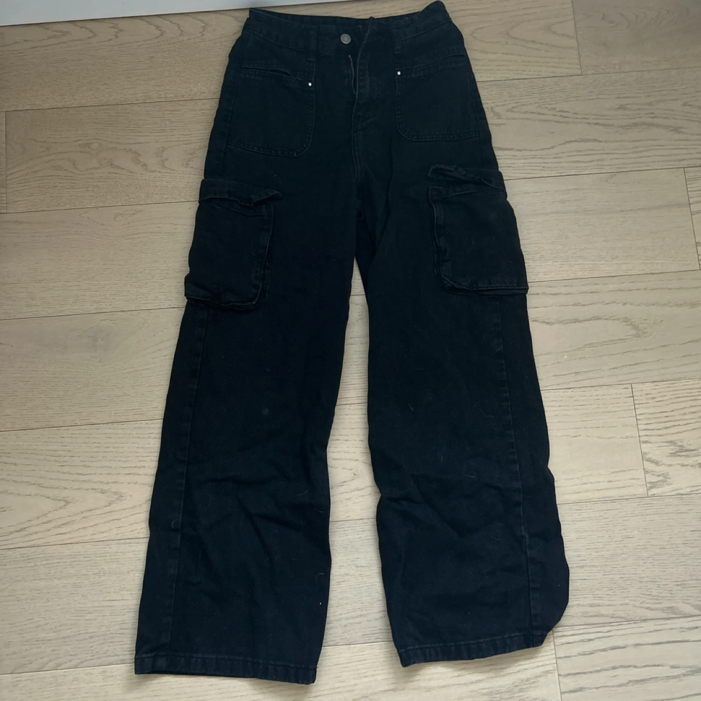 Black Cargo Jeans