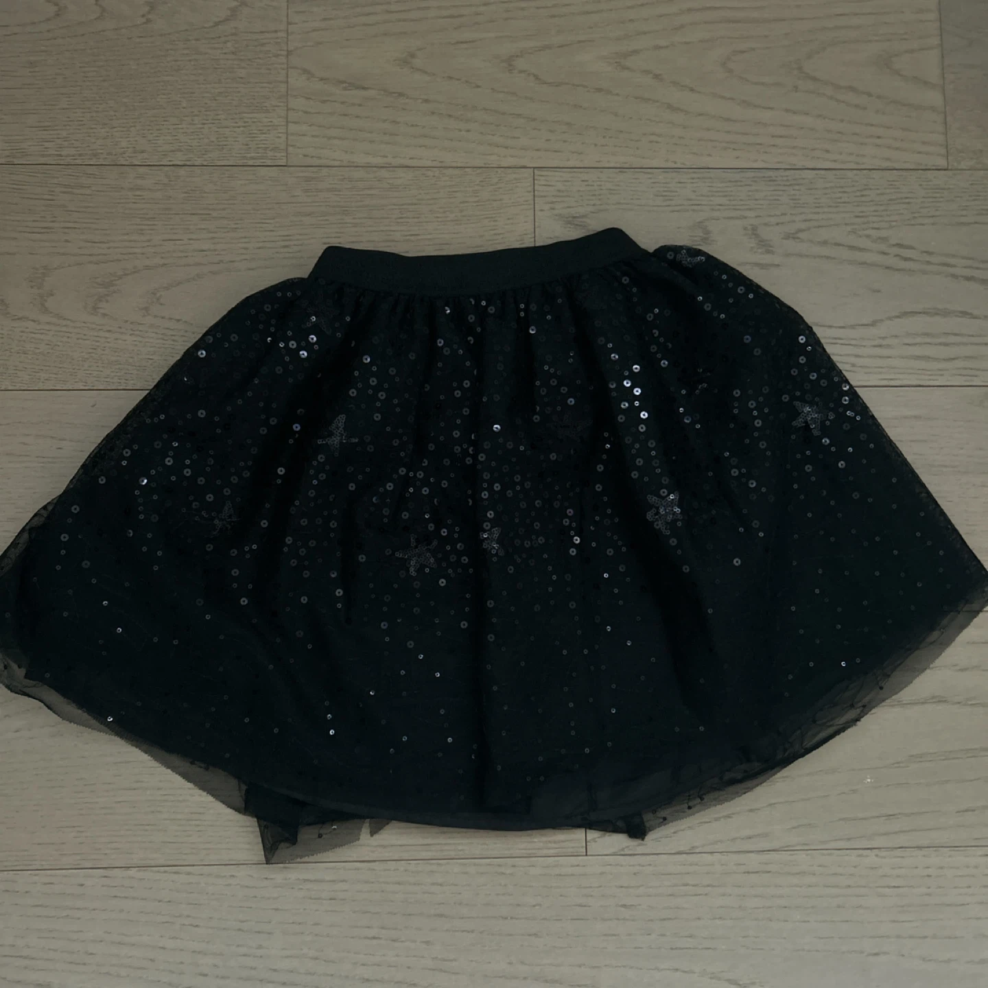 George Black Sequin Skirt L/G (10-12)