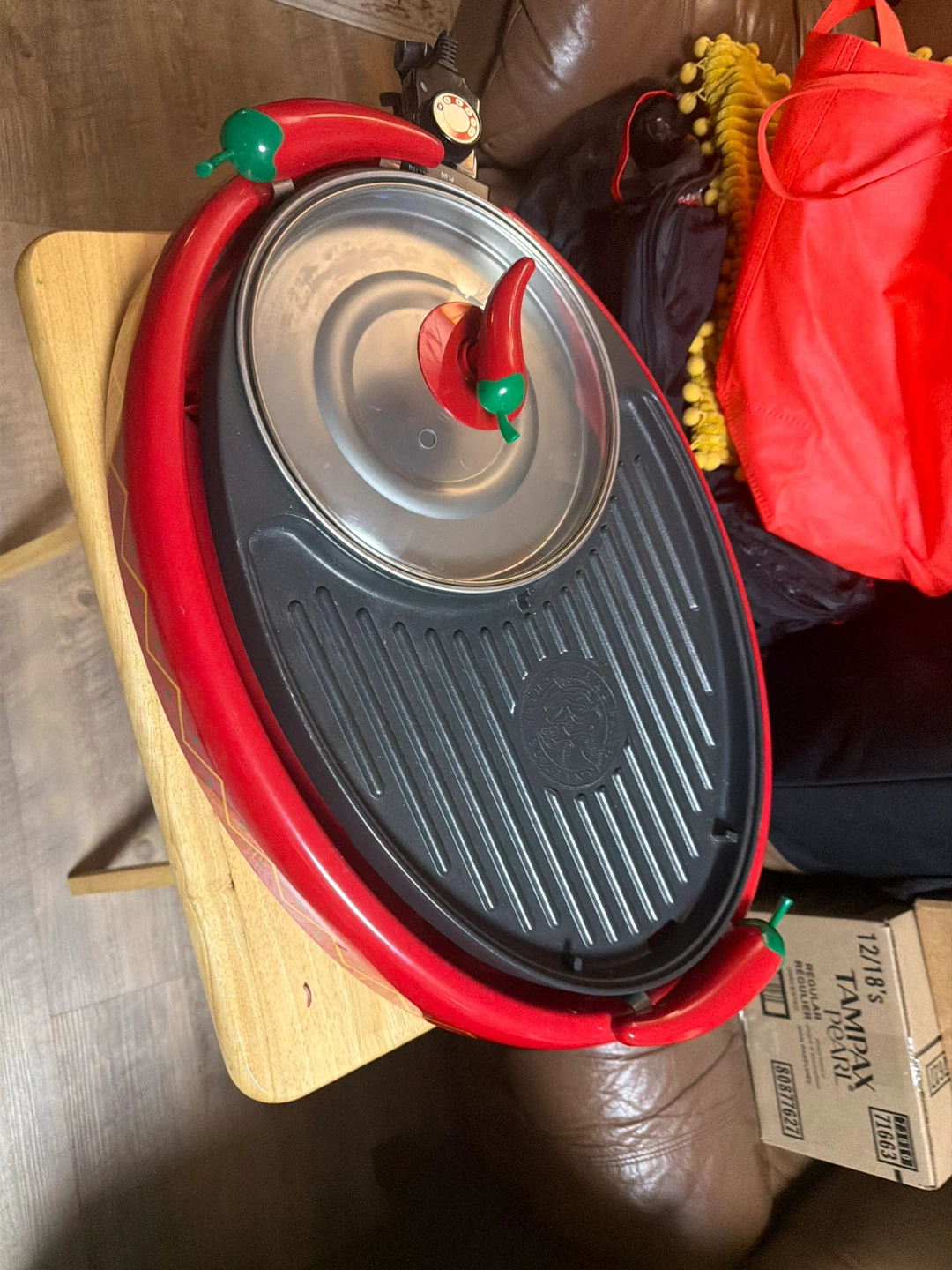 Chili Pepper Electric Grill with Lid