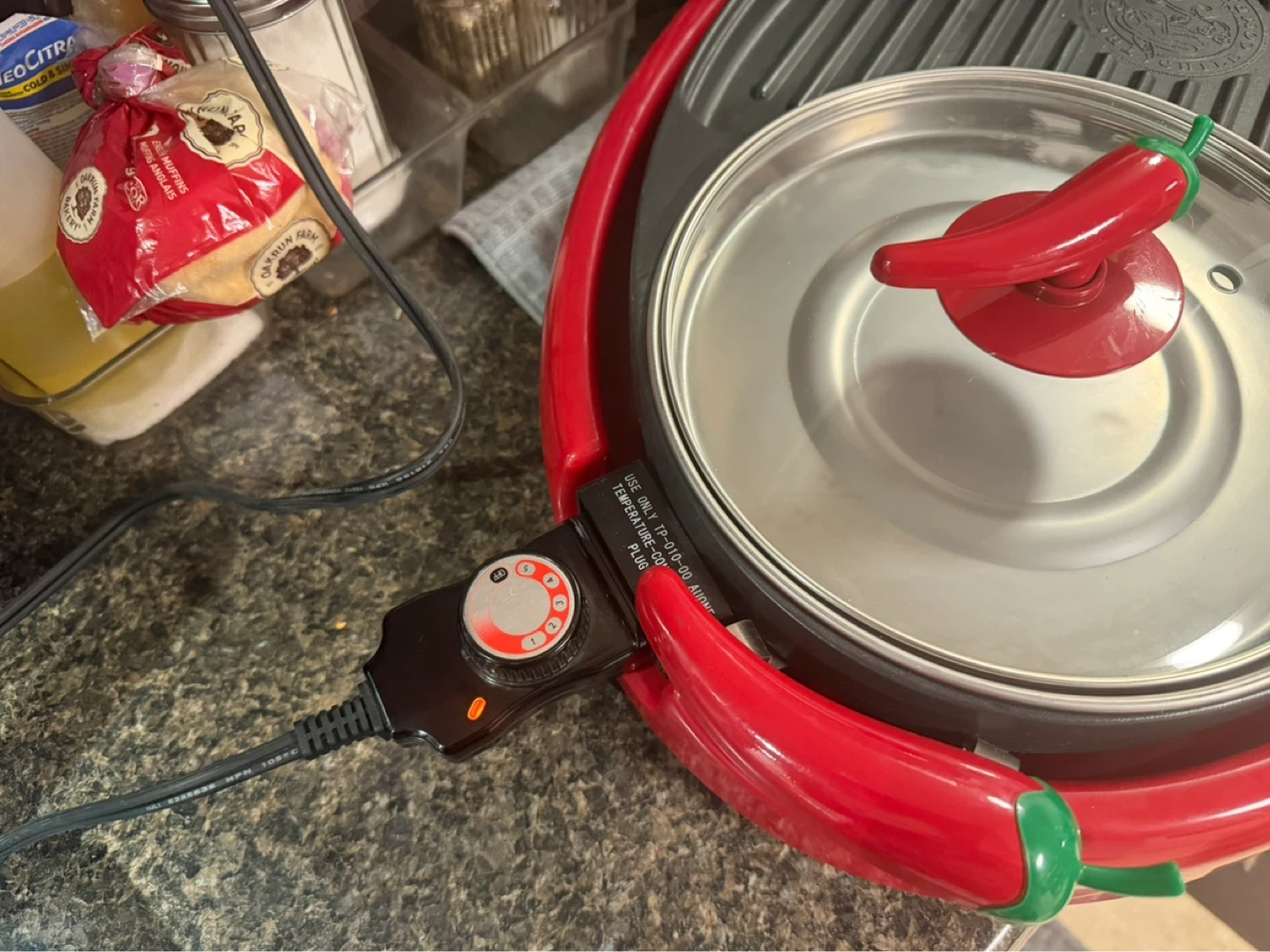 Chili Pepper Electric Grill with Lid - photo 3