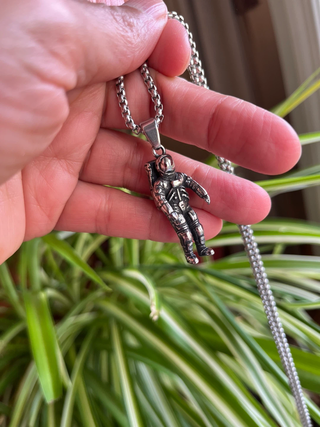 Astronaut Pendant Necklace. Stainless steel