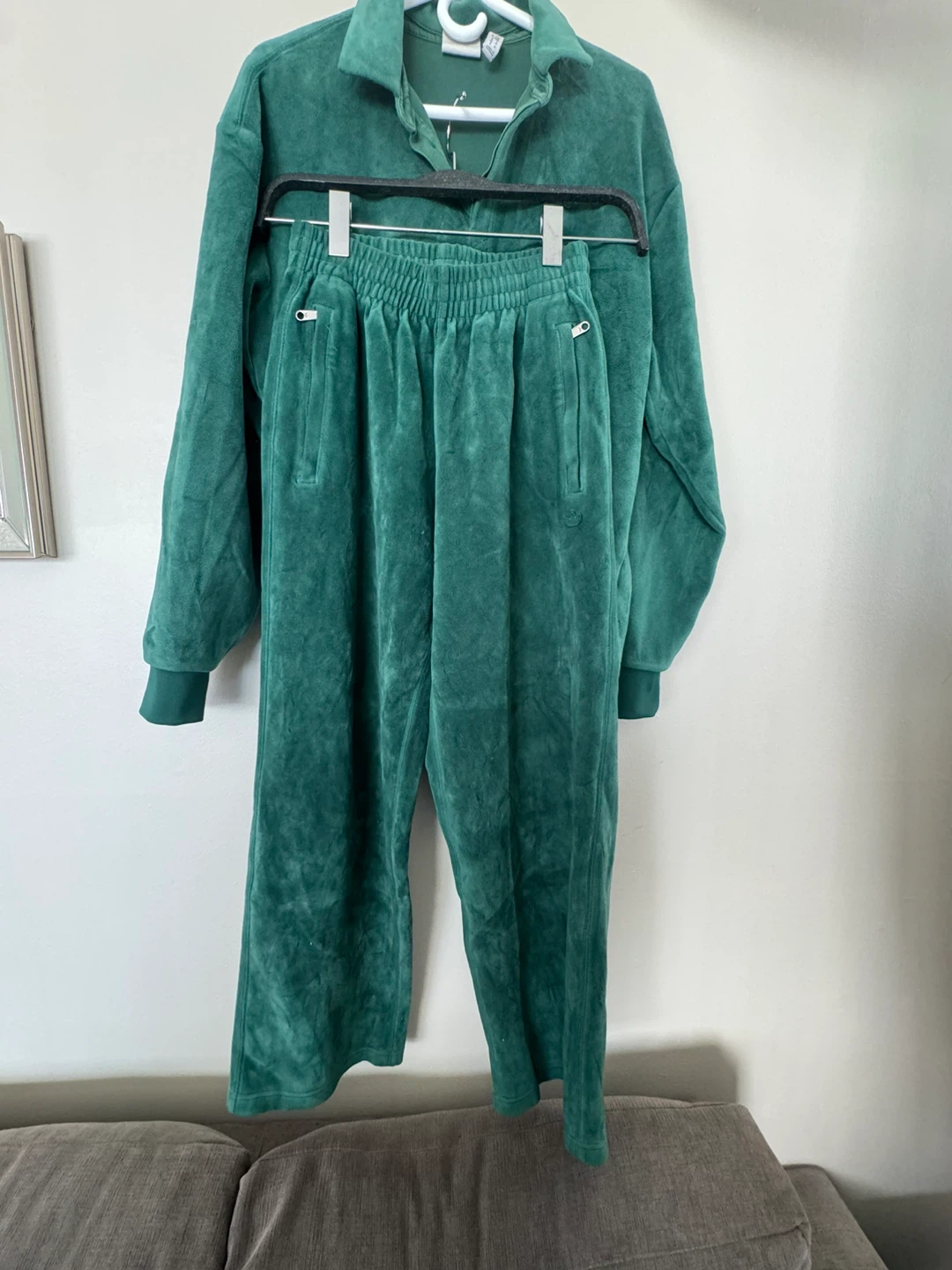 Adidas Velour Tracksuit Set Green Medium - photo 5