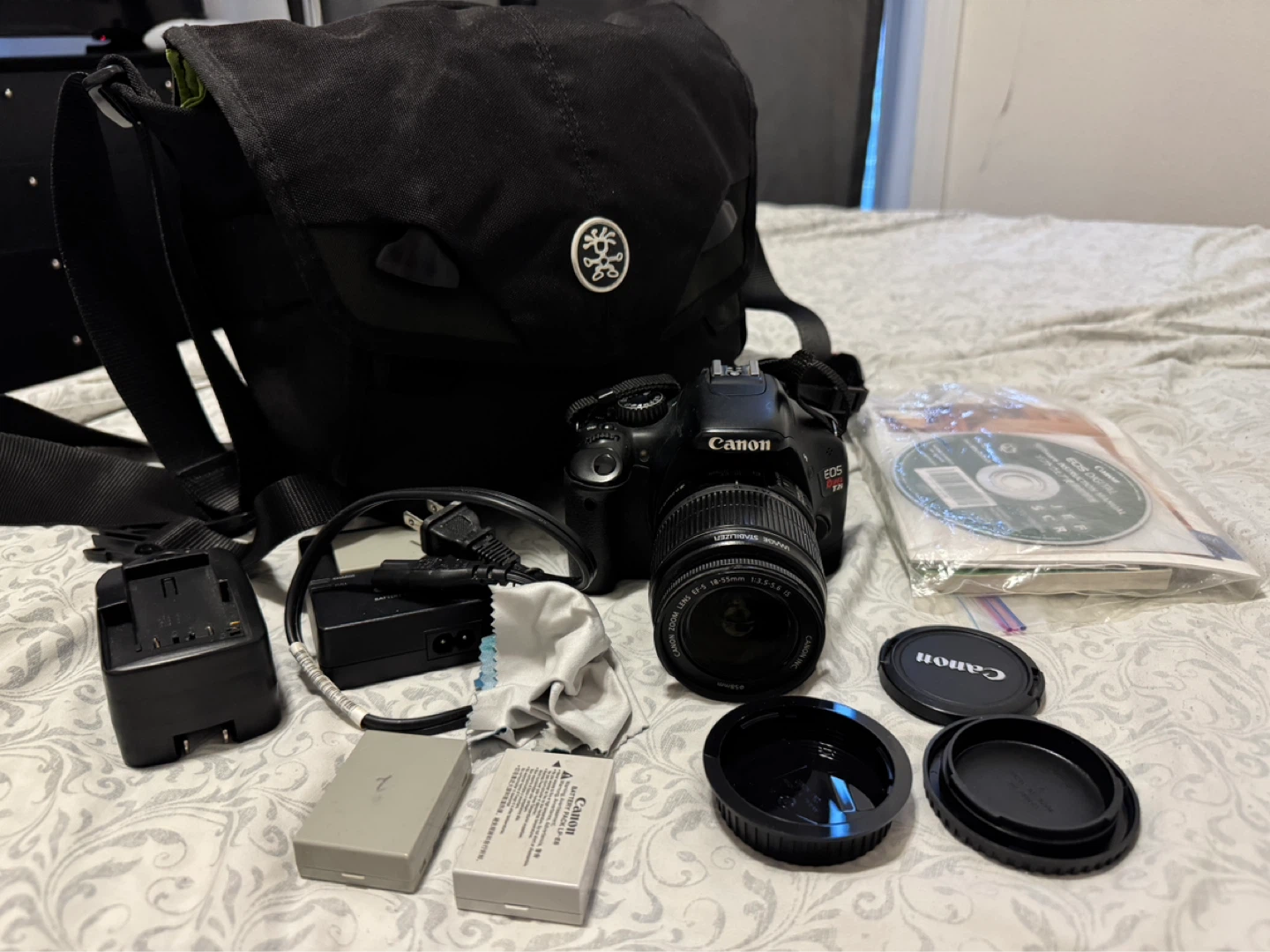 Canon EOS Rebel T7 DSLR Camera Kit with Bag