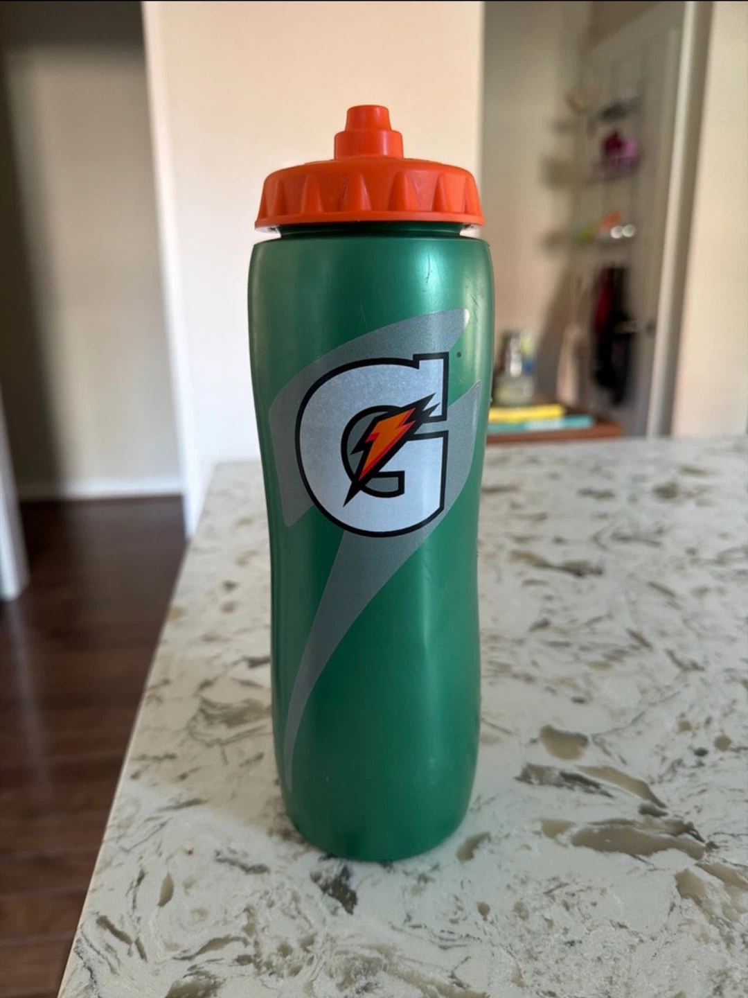 Gatorade 32oz/~1L Squeeze Water Bottle