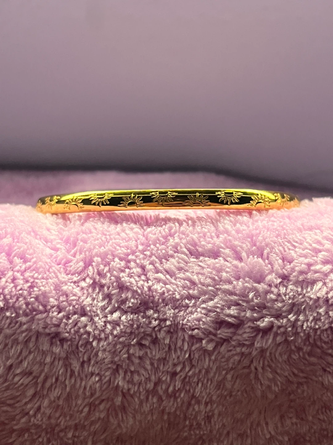 Gold Tone Bangle Bracelet with Sunburst Pattern