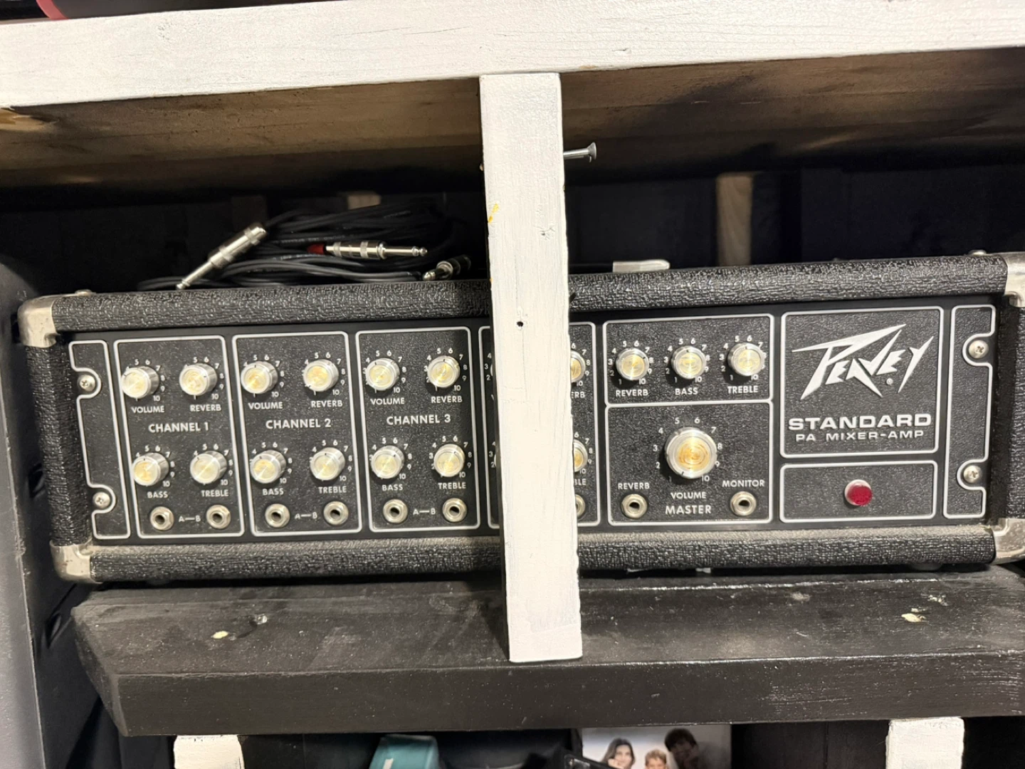 Peavey PR15 PA Speakers with Standard PA Mixer-Amp - photo 2
